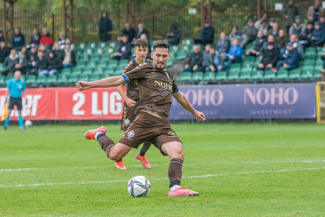 随着比赛的 随着比赛的