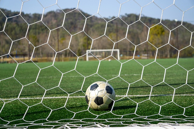 随着沙特足 随着沙特足